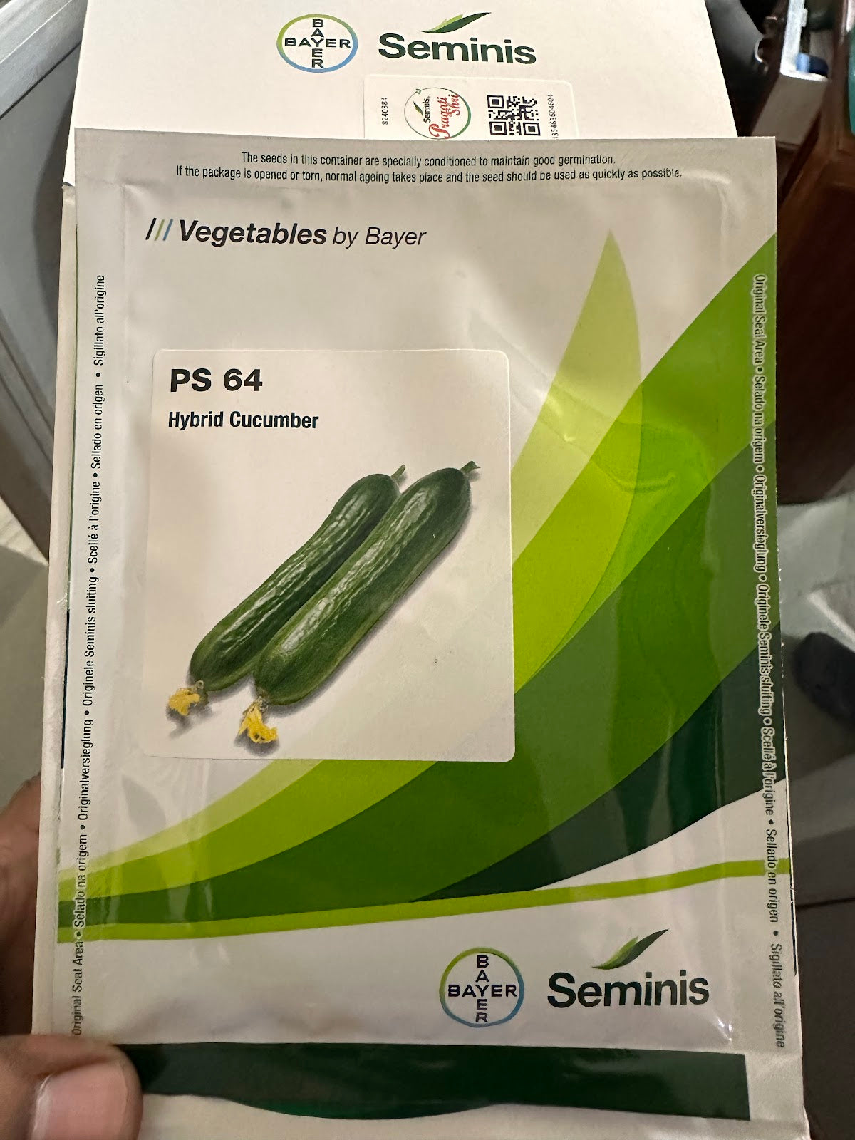 Bayer Seminis hybrid in-house cucumber PS64